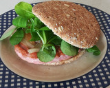 Foto del paso 3 de la receta: Hamburguesa con canónigos y carne de membrillo