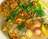 Hình bước làm 1 của món Cháo thịt bằm nấm rơm ăn kèm dưa mắm giá hẹ