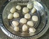 மீதமான சாதத்தி்ல் சுவையான ரசகுல்லா (Left Over Rice Rasagulla REcipe in Tamil) ரெசிபி ஸ்டேப் 3 புகைப்படம்