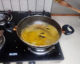 A picture of step 6 of Restaurant Style Methi Matar Malai (whitegravy+matar).