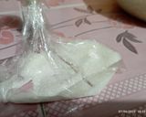Foto langkah ke 4 dari resep Ketan serundeng pedas manis gurih praktis.