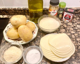 Foto del paso 1 de la receta: Pastel salado con patatas y queso