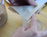 Foto langkah ke 2 dari resep Wonton Soup.