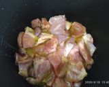 Foto del paso 3 de la receta: Pollo al ajillo con champiñones en olla GM G