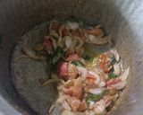 A picture of step 2 of Indo Chinese pasta.