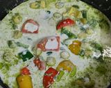 A picture of step 4 of Thai Green Curry.