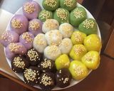 Hình bước làm 2 của món Bánh trôi ngũ sắc