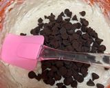 A picture of step 4 of Chocolate chip banana bread.