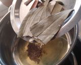 A picture of step 4 of Dal Pakwan.