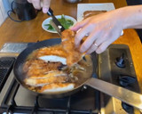A picture of step 3 of Katsudon.
