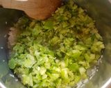 Foto del paso 3 de la receta: Entomatado de res con pasilla