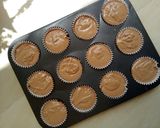 A picture of step 8 of Milo cupcakes.