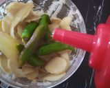 A picture of step 3 of Ginger Garlic Paste.