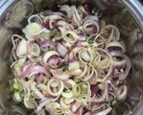 A picture of step 3 of Onion sauce.