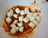 A picture of step 5 of Paneer Popcorn with Walnut Masala Mix.