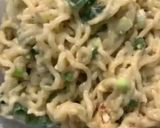 A picture of step 5 of Instant noodles pakoray.