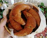 Teljeskiörlésű vajas kifli recept fázis 7 fotója