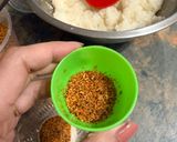 Foto langkah ke 4 dari resep Ketan Serundeng.