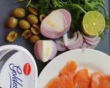 A picture of step 1 of Smoked salmon sandwich.