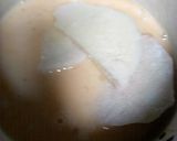 A picture of step 2 of Fried yam with sauce.