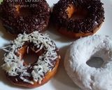 Foto langkah ke 5 dari resep Donat Classic.