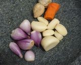 Foto langkah ke 3 dari resep Kikil Tahu Bumbu Kuning.