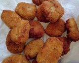 A picture of step 6 of Chicken nuggets 🌺🌴🌾.
