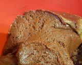 A picture of step 7 of Basic chocolat cake: normal and pimped.