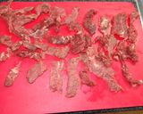 A picture of step 1 of Lomo Saltado with Broccoli.
