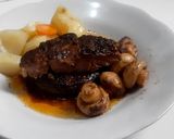 Foto langkah ke 10 dari resep Steak Tenderloin Homemade Simple Teflon.