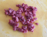 Foto del paso 1 de la receta: Tartar de buey con nueces y queso cabrales