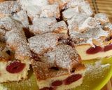 Meggyes piskóta (olajos piskótából) recept fázis 5 fotója