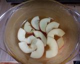 Foto del paso 4 de la receta: Torta invertida de manzana