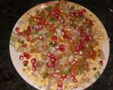 A picture of step 3 of Masala papad.