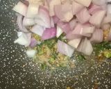 A picture of step 3 of Chilli parotaa.