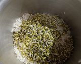 A picture of step 2 of Sprouts khichdi.