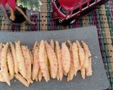 Foto langkah ke 5 dari resep Kue semprit maizena.