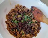 Foto del paso 3 de la receta: Pastel de carne con pasas y canela