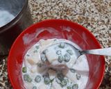 A picture of step 2 of Aloo matar cream chaat.