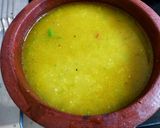 A picture of step 2 of Yellow Daal.