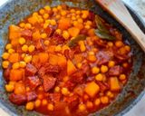 Foto del paso 4 de la receta Garbanzos con chorizo a la sidra y calabaza