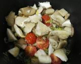 Foto del paso 3 de la receta: Guiso de patatas con setas
