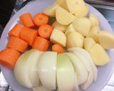 Hình bước làm 3 của món Gà om cay kiểu Hàn