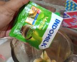 Foto langkah ke 2 dari resep Smoothies Tape Matcha.
