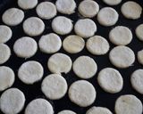 Foto del paso 4 de la receta: Bizcochitos de queso