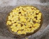 A picture of step 2 of Sweet boondi.