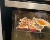 Foto del paso 1 de la receta: Bizcocho de yogur con pepitas de chocolate