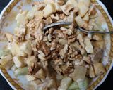 A picture of step 3 of Cucumber-Apple salad.