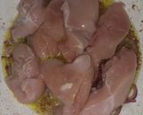 Foto del paso 2 de la receta: Pechuga a la cerveza con Roquefort, con papas al natural