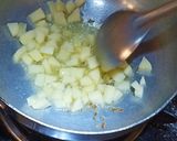 A picture of step 1 of Veggie Dalia.